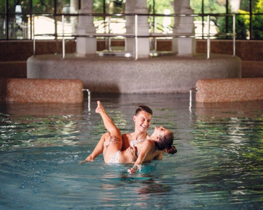 "Manor House Spa" baseinas be chloro
