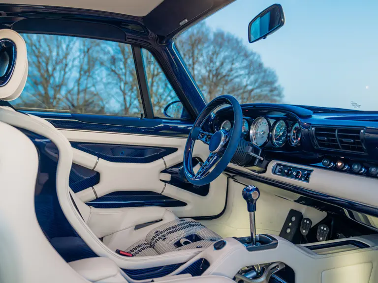 I&scaron;skirtinis "Porsche "8