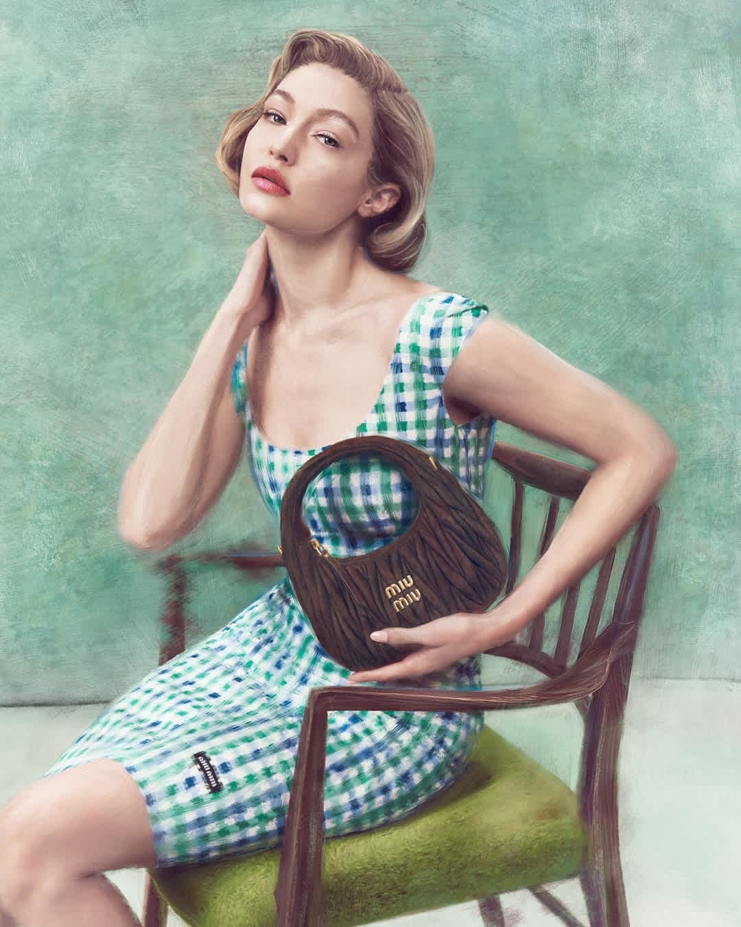 Naujausia "Miu Miu" kampanija su Gigi Haddid2