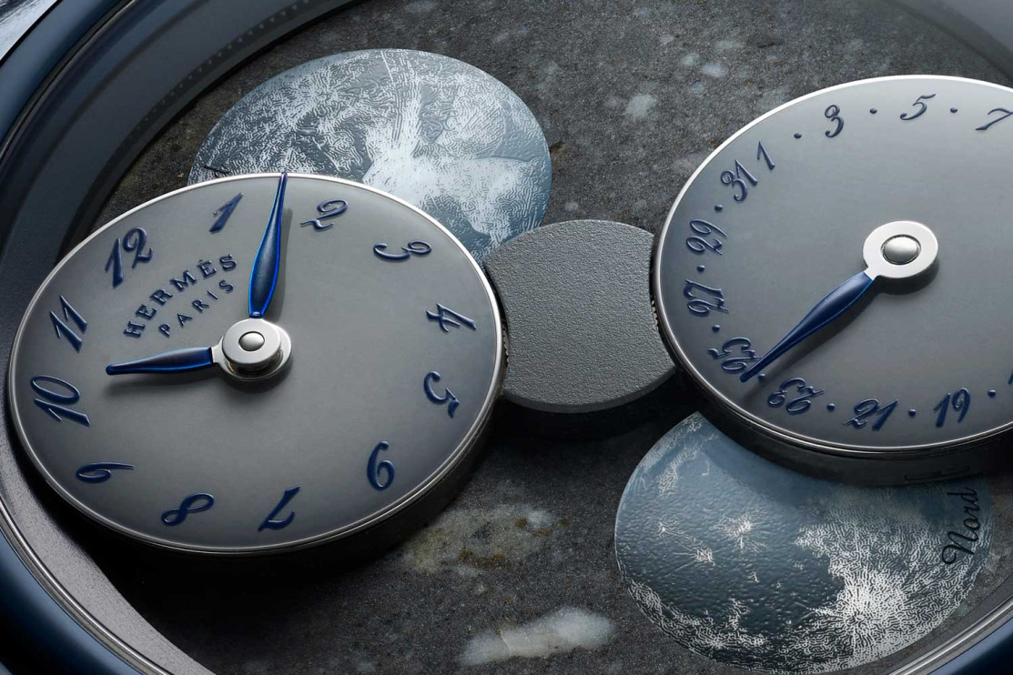 Naujausias=Hermes6 laikrodis