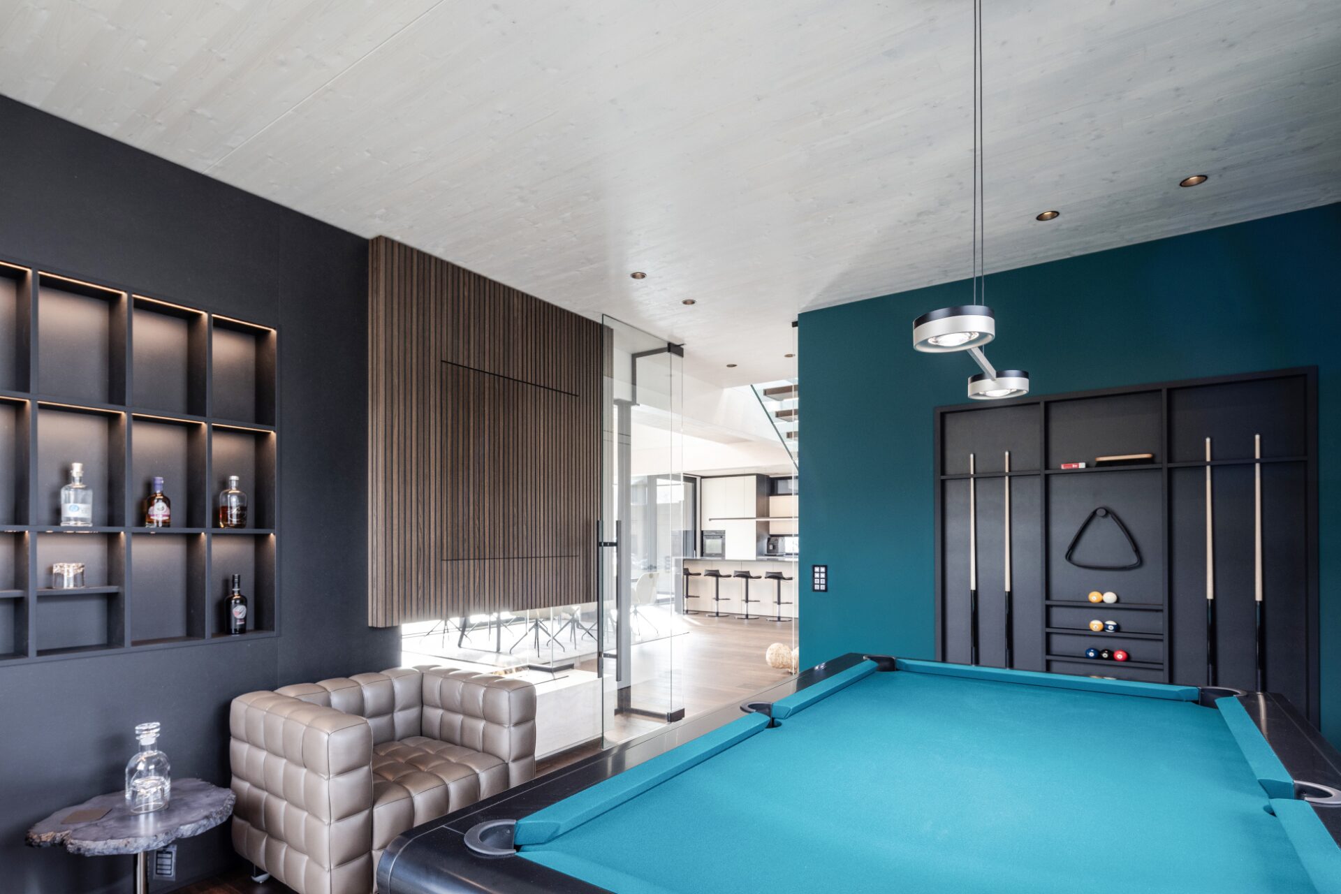 Griffner Fertighaus Plaukiojantis namas Studija F. A. Porsche Produktų dizainas 11