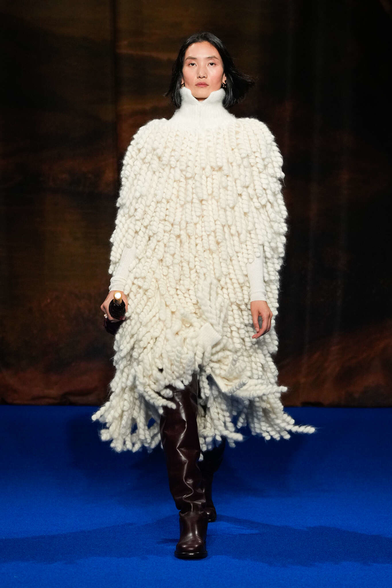 "Burberry" &scaron;ou Londono mados savaitėje4