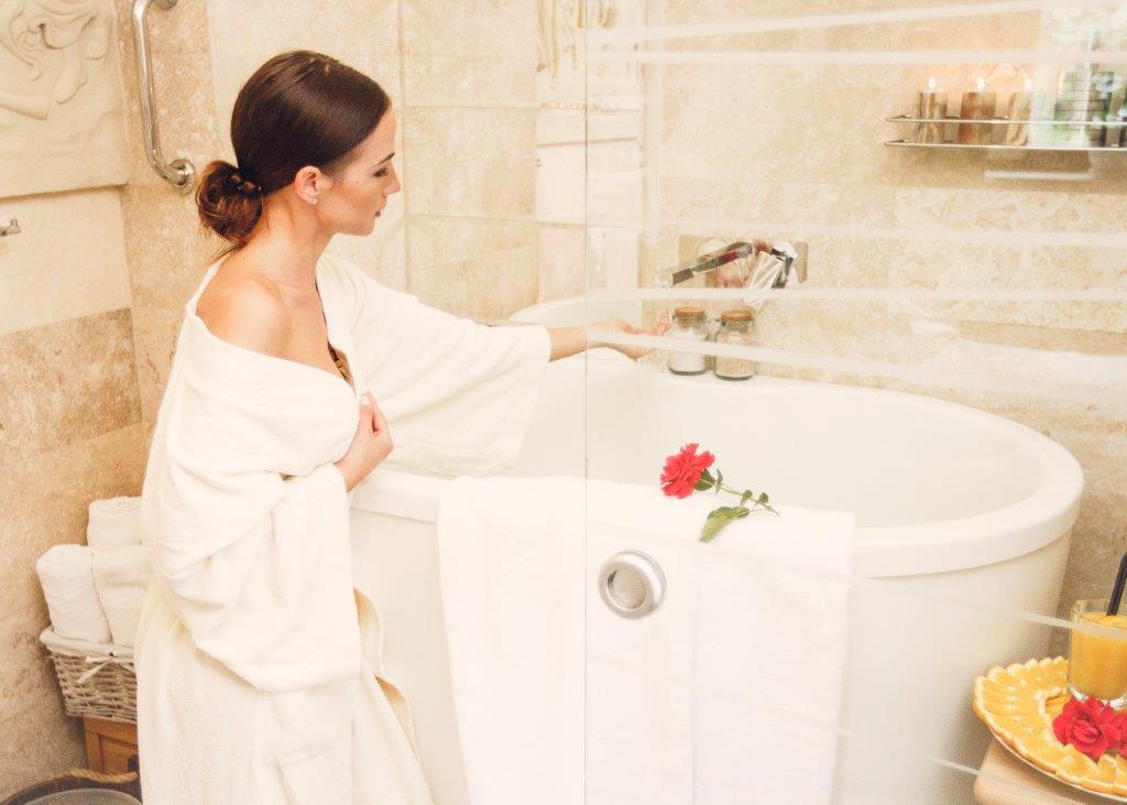 Ofuro vonia "Manor House Spa