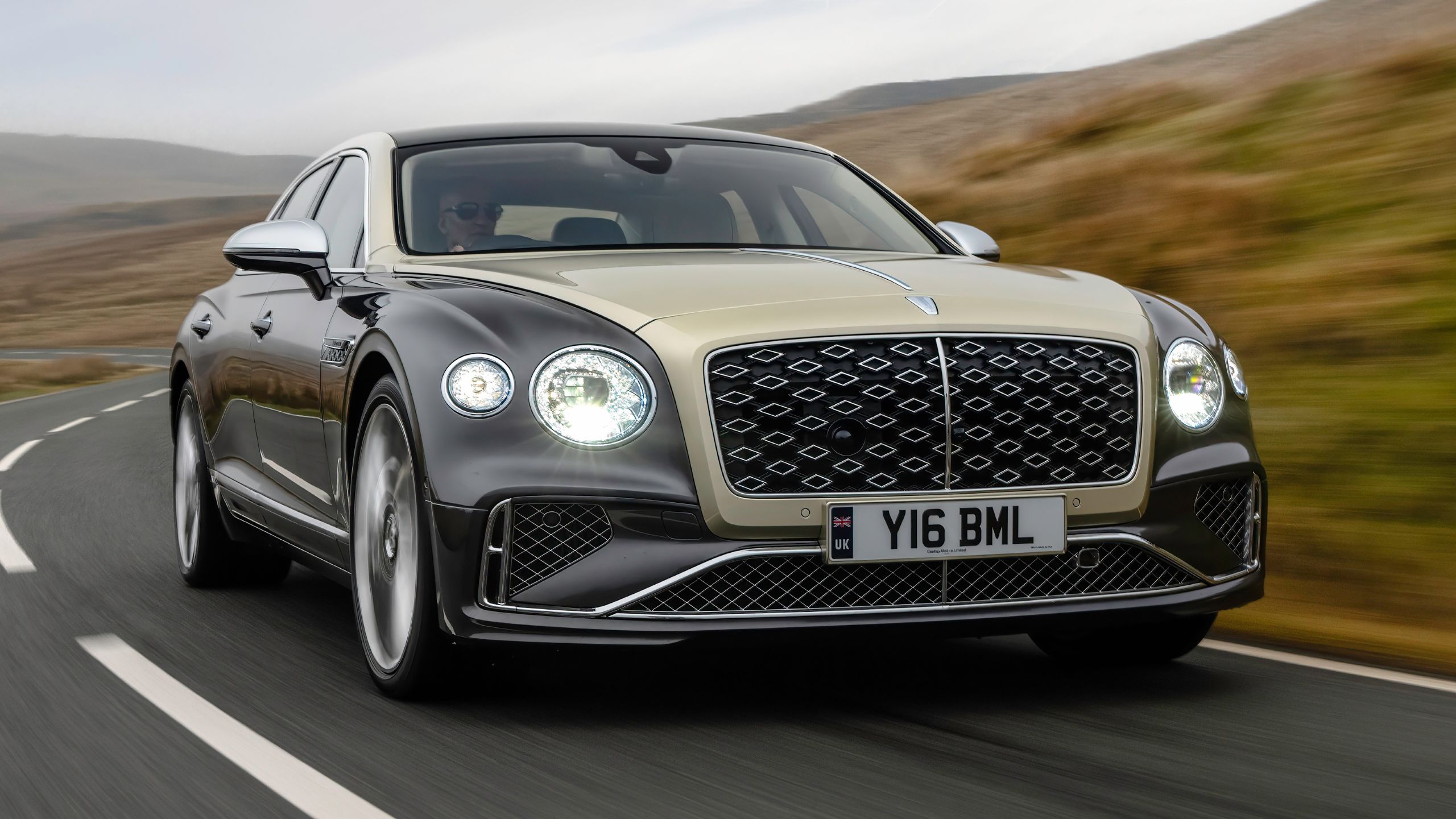 Bentley Automobiliai 2025