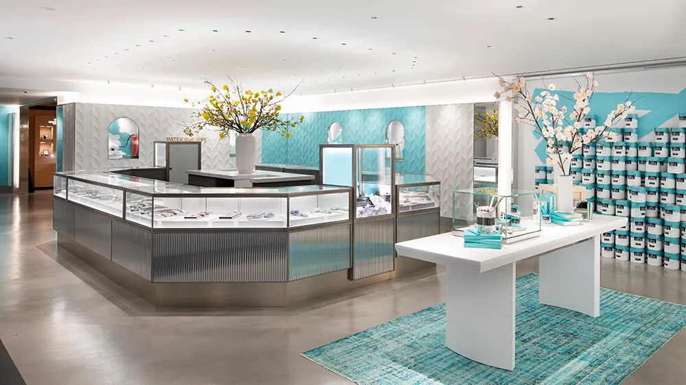 Tiffany papuo&scaron;alai