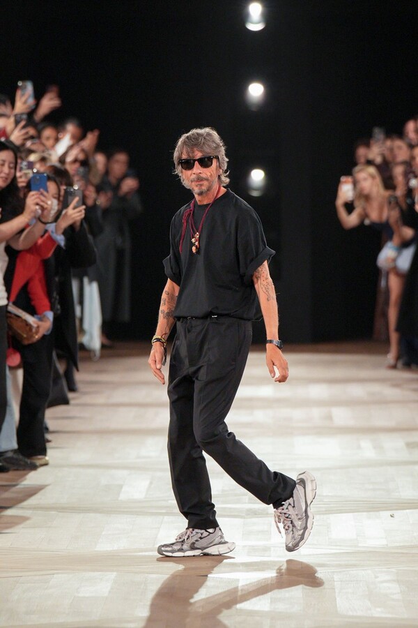 Pierpaolo Piccioli Balenciaga Naujaip, Bet Ar Tikrai