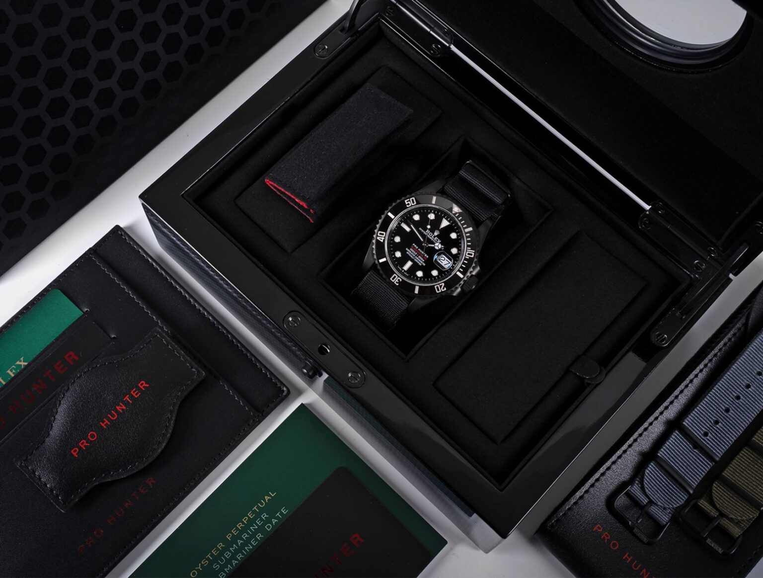 Rolex Pro Hunter Submariner 126610ln Juodoji Legenda Naujoje Versijoje