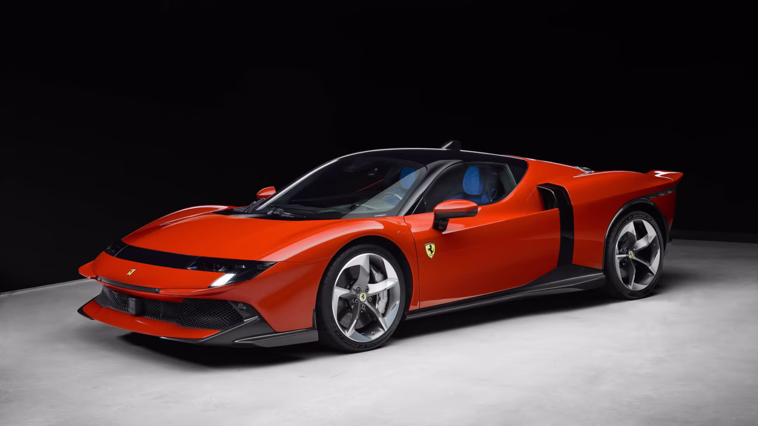 Ferrari 849 Testarossa, tai hibridinis Sf90 įpėdinis nuo 2026 metų