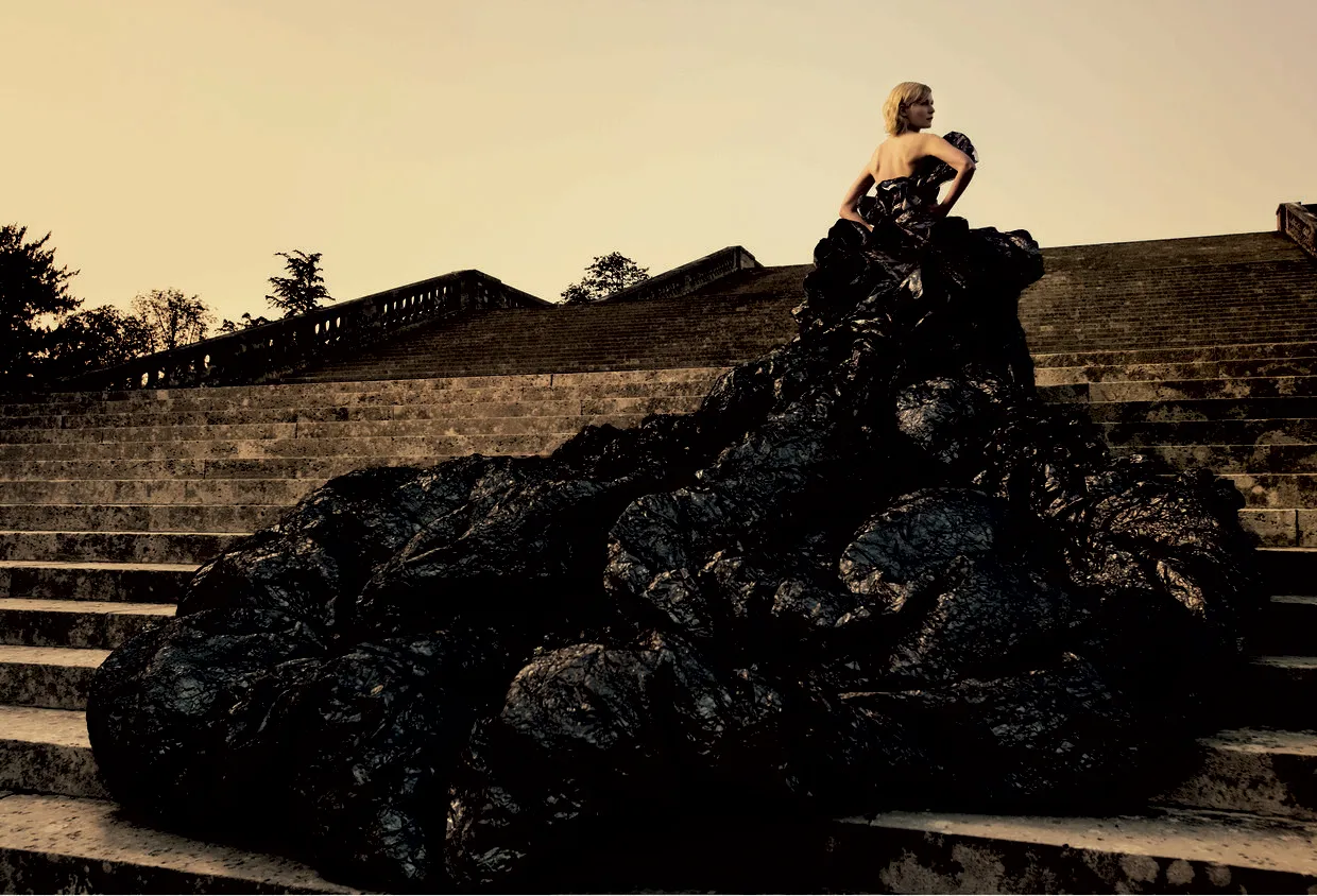 10 geriausių John Galliano įvaizdžių