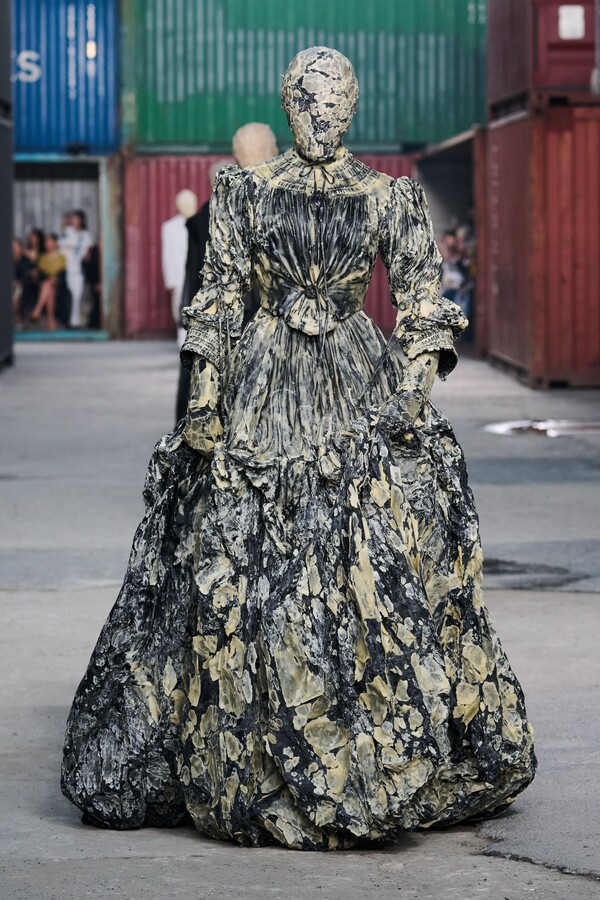 Maison Margiela Šanchajus3