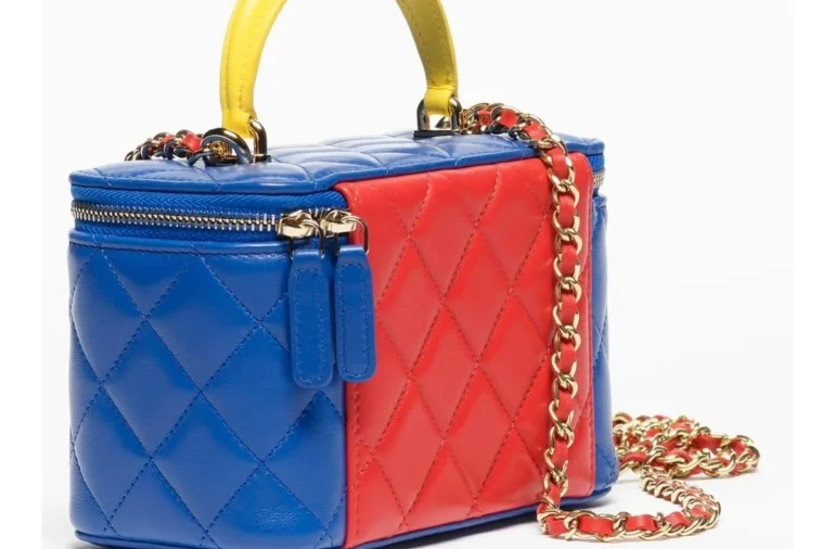 Chanel I Superman Nauja Ikona Ar Laikina Provokacija2